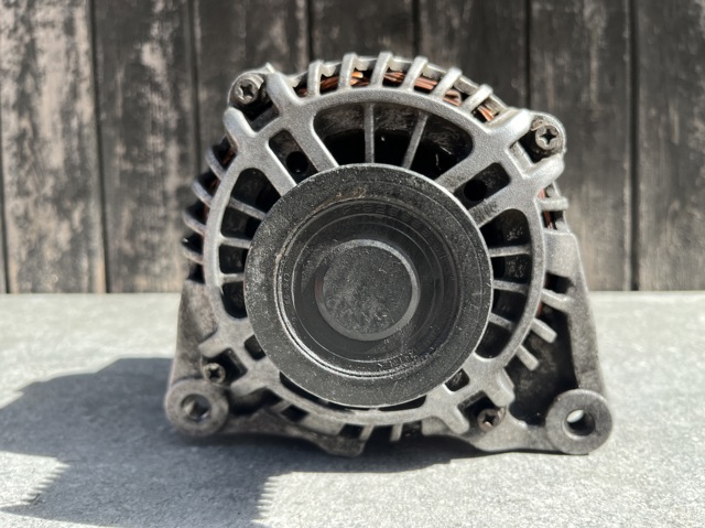Генератор автомобільний A3TB6581 MAZDA