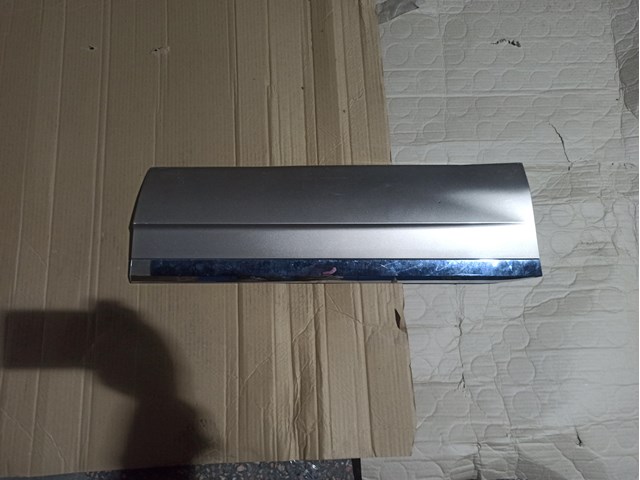 Накладка задньої правої двері, нижня 760854950A VAG