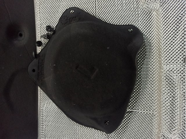 Утеплювач капота A2226820126 MERCEDES