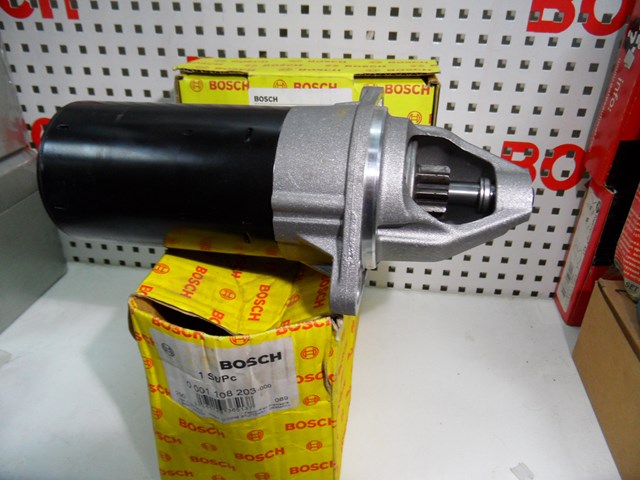 Стартер автомобільний 0001108203 BOSCH