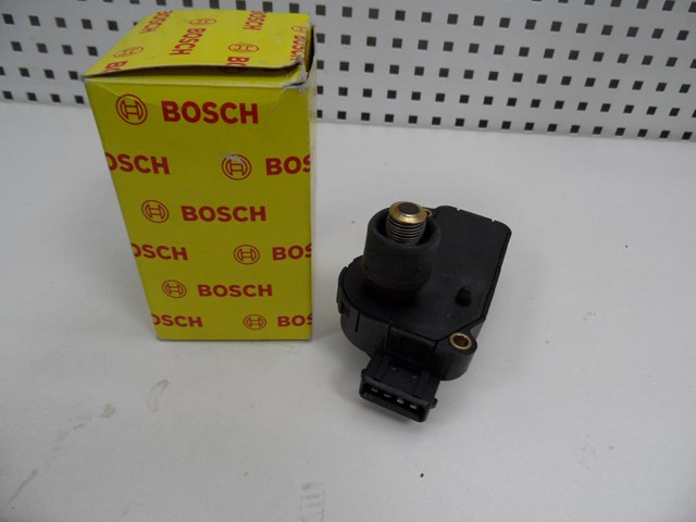Регулятор дросельної заслінки 0132008600 BOSCH
