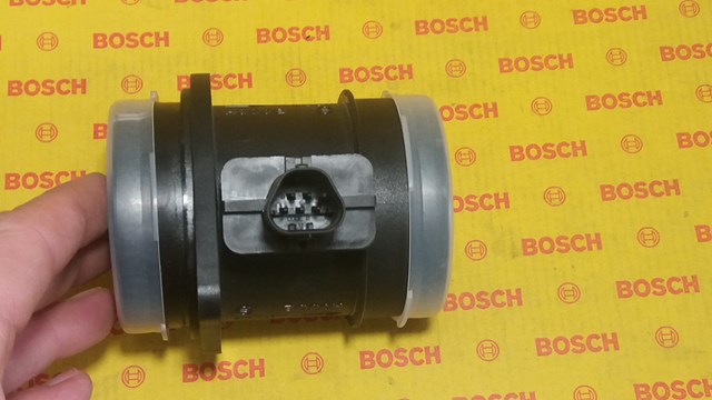 Датчик витрати повітря 0280218220 BOSCH