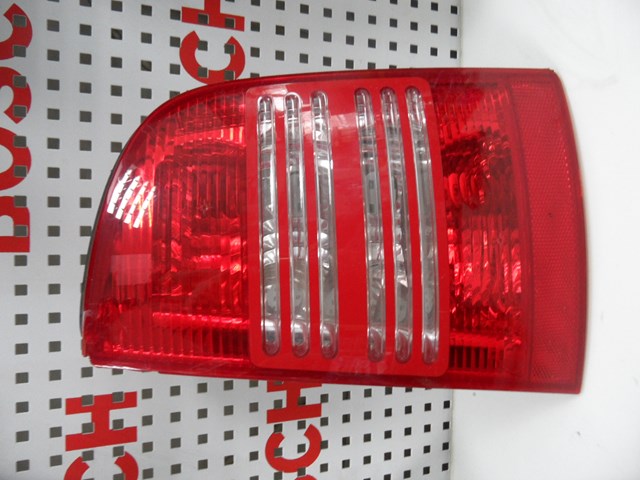 Ліхтар задній правий 0318346204 BOSCH