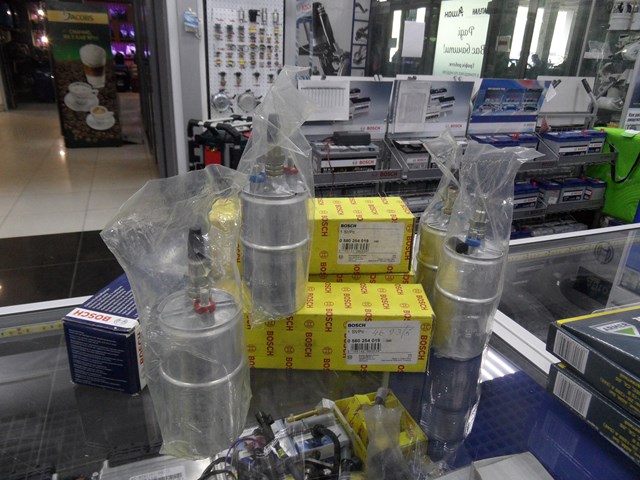 Насос паливний занурювальний 0580254003 BOSCH