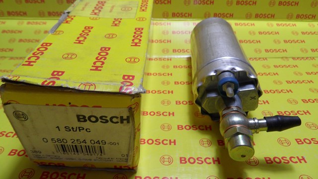 Топливный насос магистральный 0580254049 BOSCH