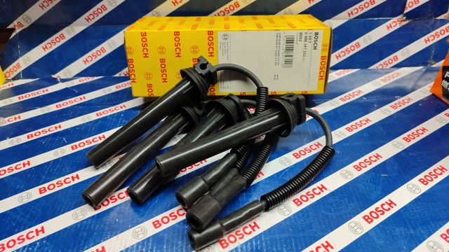 Дріт високовольтні, комплект 0986357052 BOSCH