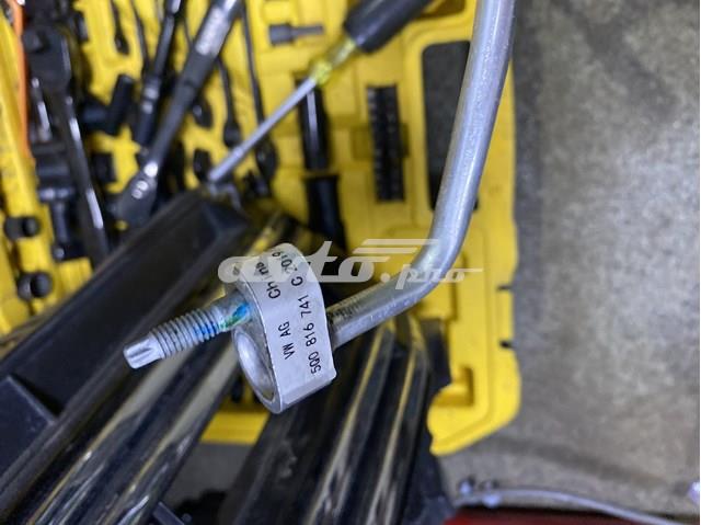 Шланг кондиціонера, від радіатора до випарника 5Q0816741C VAG