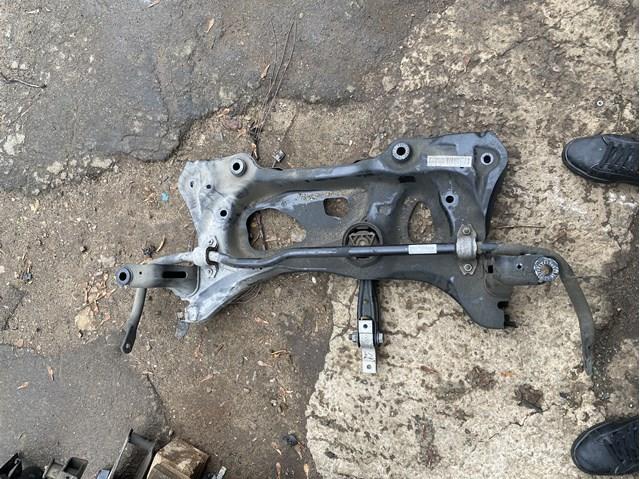 Втулка стабілізатора переднього 5QM411303A VAG