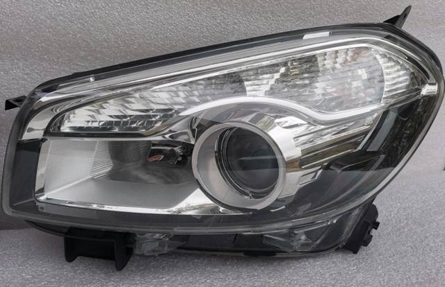 Фара дальнього світла в зборі 26060BR60A NISSAN