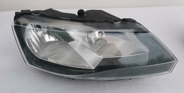 Права блок фара 5JB941016 VAG