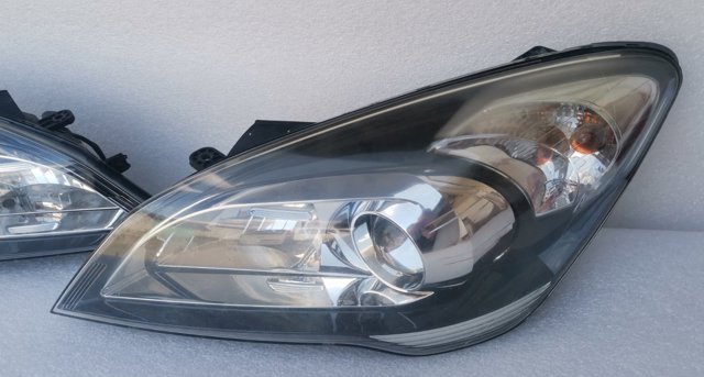 Блок фара ліва 921011H070 HYUNDAI