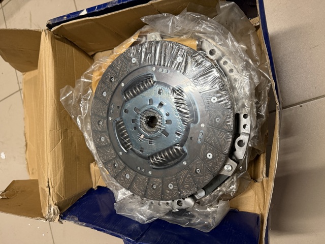 Зчеплення і комплектуючі HKF1050 BORG&BECK