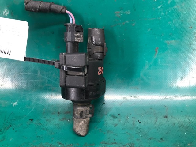 Клапан вентиляции топливного бака volkswagen passat b8 14- 06H 906 517 T