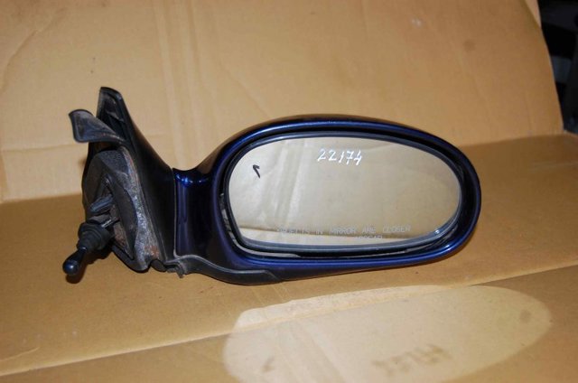 Праве бічне дзеркало 0K2AC69120XX HYUNDAI