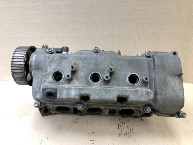 Головка блока циліндрів (ГБЦ), права 1110129409 TOYOTA
