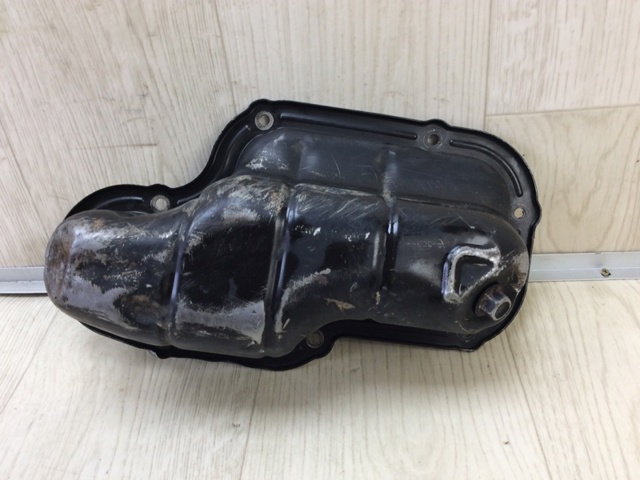 Піддон масляний картера двигуна 111107S010 NISSAN