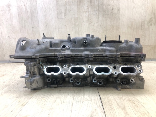 Кришка клапанів 1120138050 TOYOTA