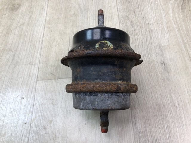 Ліва подушка двигуна 112201CB0A NISSAN