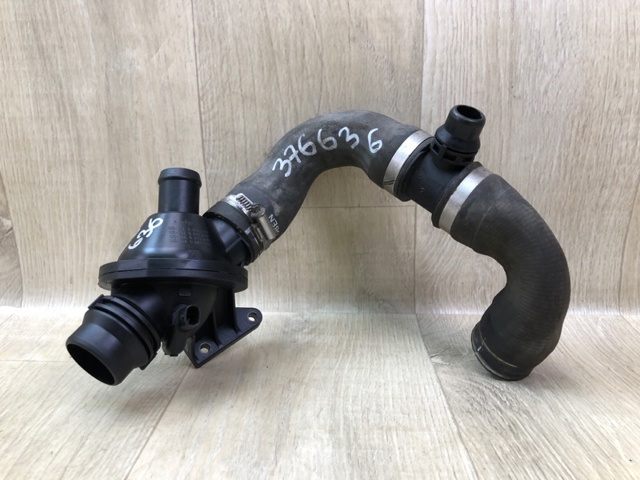 Корпус термостата в зборі 11538635689 BMW