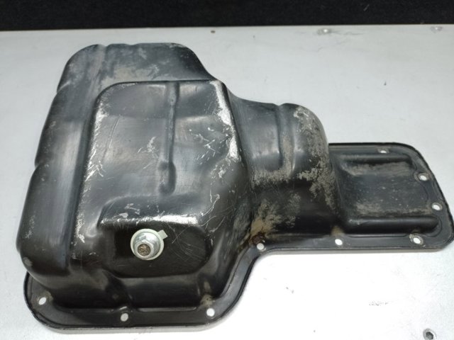 Піддон двигуна 121010D010 TOYOTA