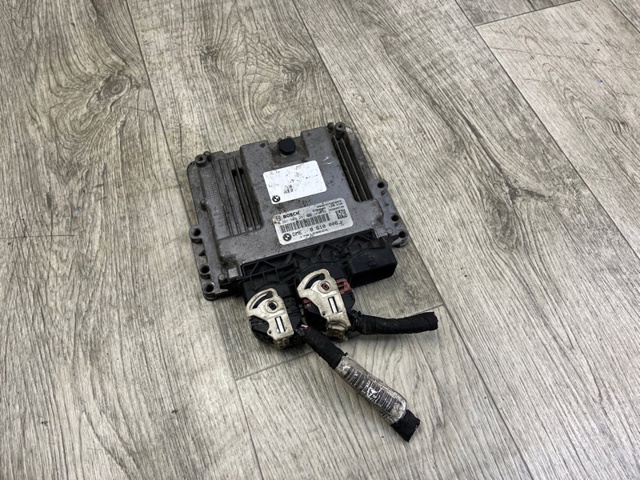 Модуль управління двигуном 12148652746 BMW
