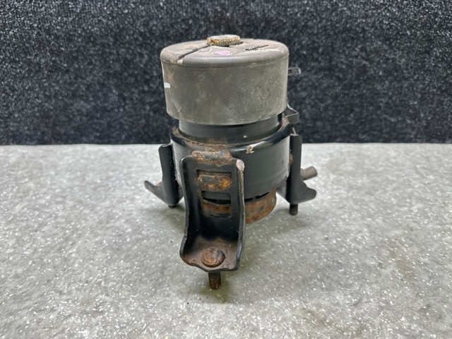 Подушка передньої опори двигуна 123600P021 TOYOTA