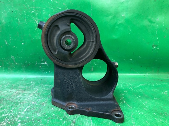 Задня подушка двигуна 1238020030 TOYOTA
