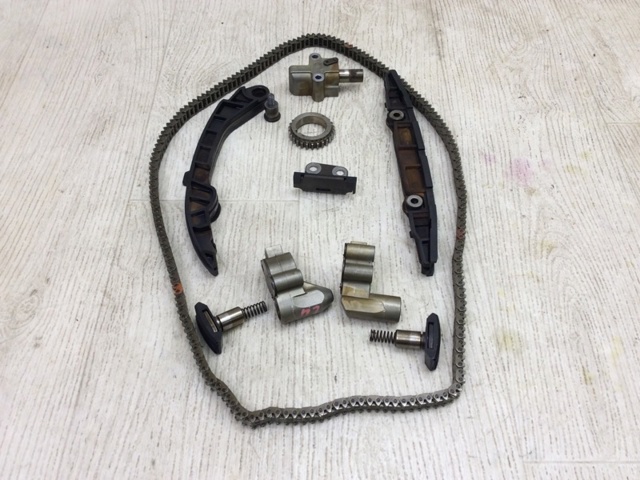 Планка успокоителя ланцюга ГРМ 13085AL511 NISSAN