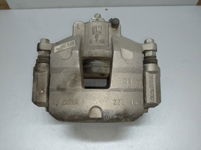 Супорт гальмівний, передній, лівий 13507535 GM