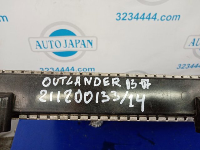 Радіатор охолодження двигуна 1350A146 MITSUBISHI