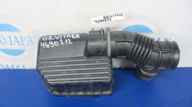 Корпус повітряного фільтра 1370066J00 SUZUKI