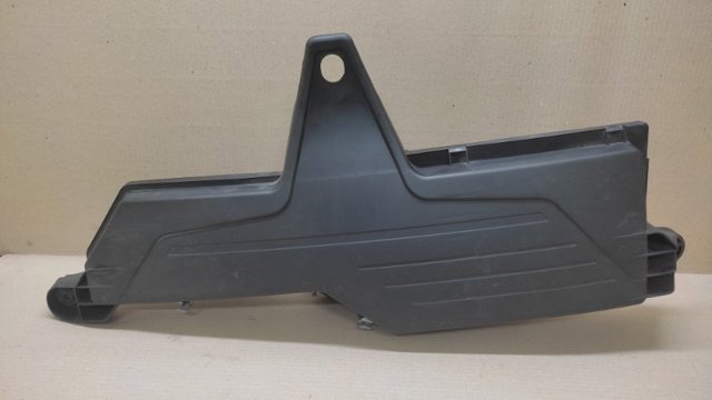 Корпус повітряного фільтра 13717597589 BMW