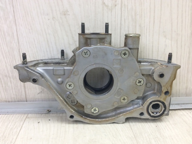 Насос масляний 15100PLC003 HONDA