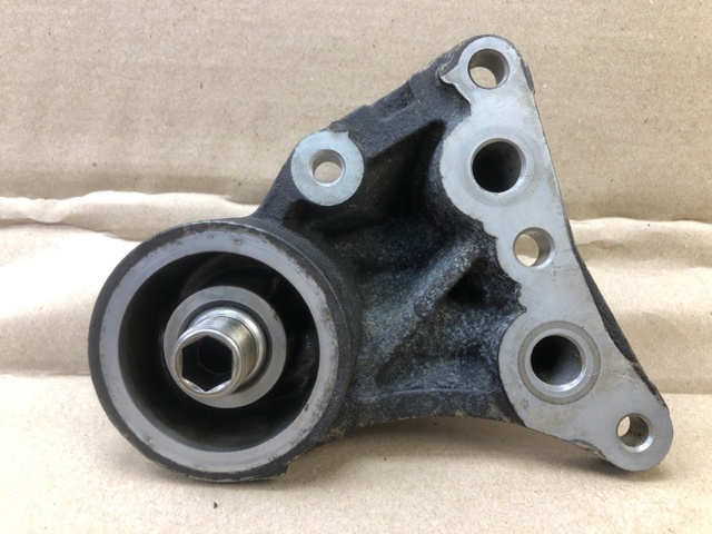 Корпус маслофільтра 1560937010 TOYOTA