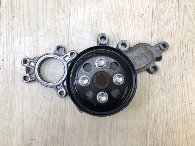 Помпа водяна, (насос) охолодження 1610039505 TOYOTA