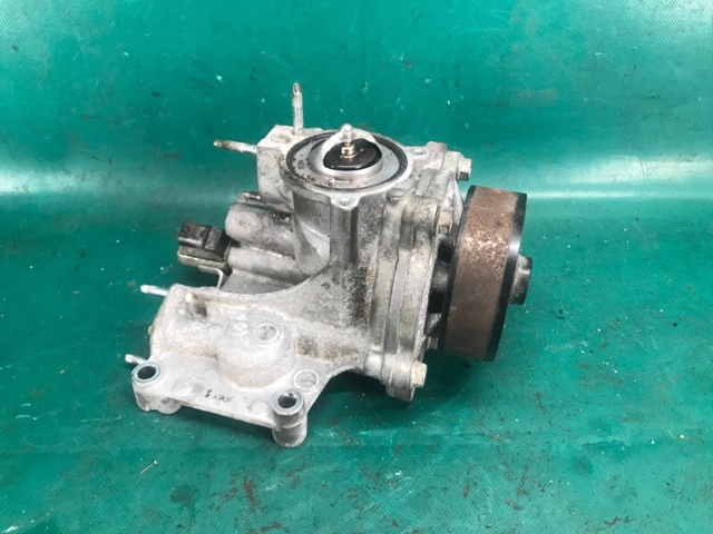 Насос охолоджуючої рідини 1610039595 TOYOTA