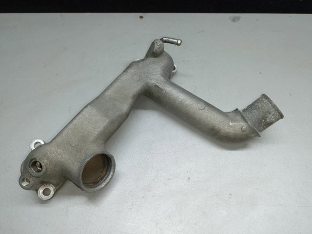 Стойка амортизатора передняя 1635550080 TOYOTA