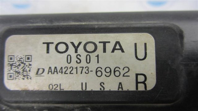 Радіатор охолодження 164000S010 TOYOTA