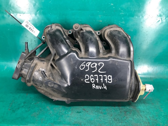 Колектор впускний 1719031061 TOYOTA