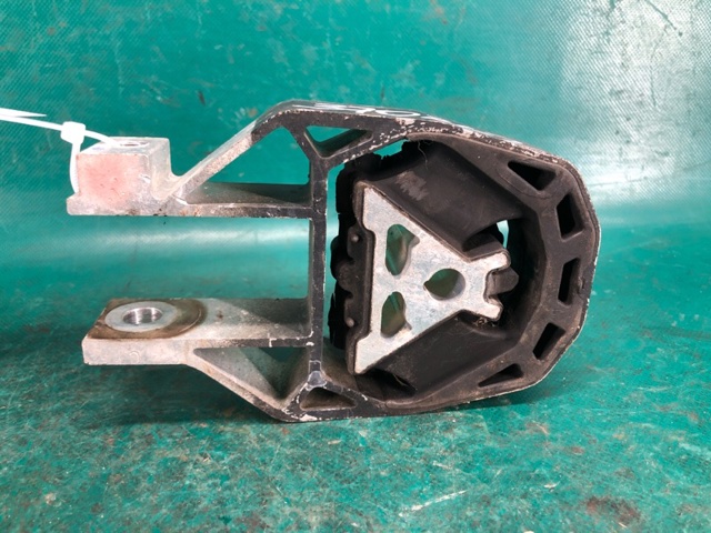 Опора двигуна задня 1760814 FORD