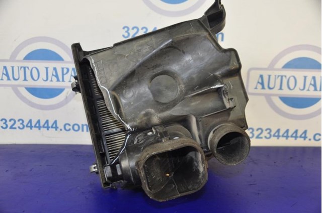 Коробка фільтра 1770020220 TOYOTA
