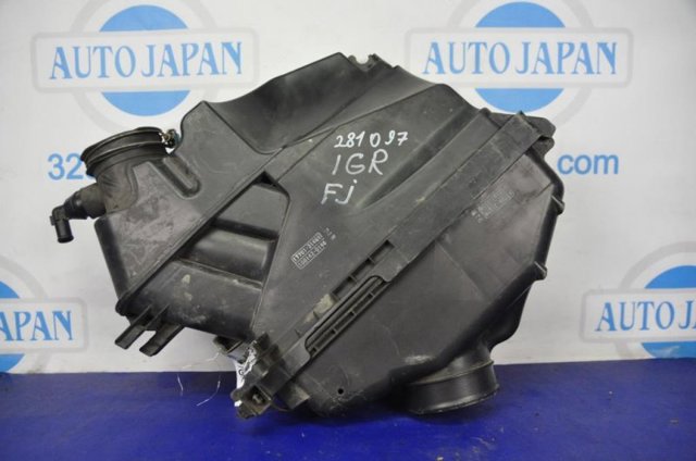 Корпус повітряного фільтра 1770031530 TOYOTA