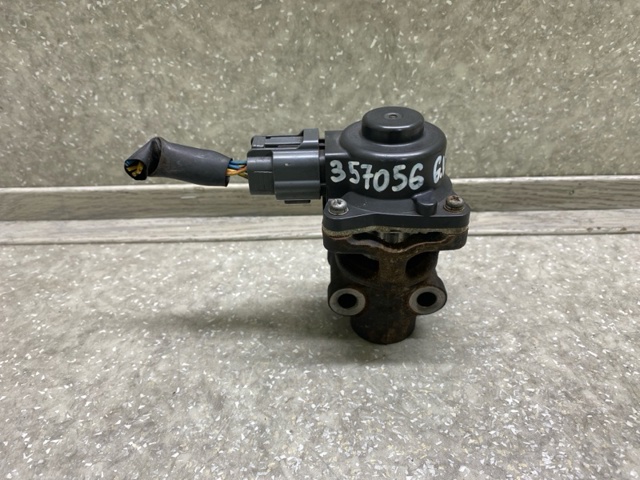 Клапан EGR рециркуляції газів 1811177E00 SUZUKI