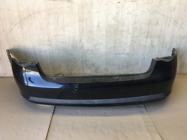 Буфер (бампер) задній Volkswagen Jetta V