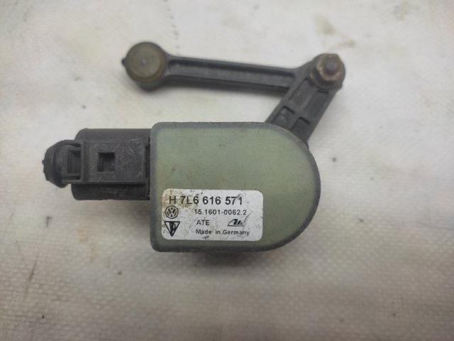 Датчик рівня положення кузова, задній 1T0907503 VAG