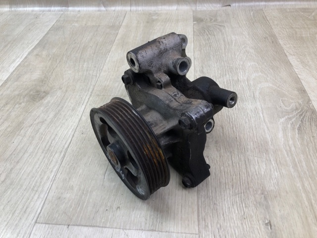 Насос охолодження 210103TA0B NISSAN