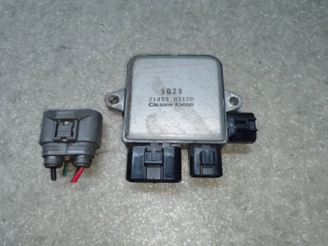 Регулятор оборотів вентилятора 21493B210B NISSAN