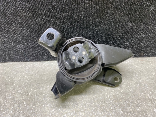 Подушка (опора) двигуна, ліва 218302W000 HYUNDAI