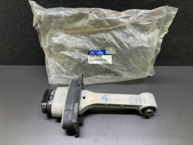 Подушка двигуна передня 219503V200 HYUNDAI
