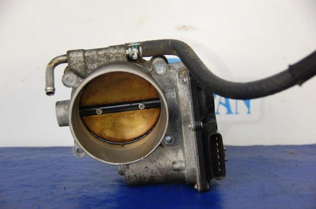 Заслінка повітряна 2203038010 TOYOTA